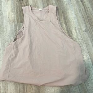 Lululemon top